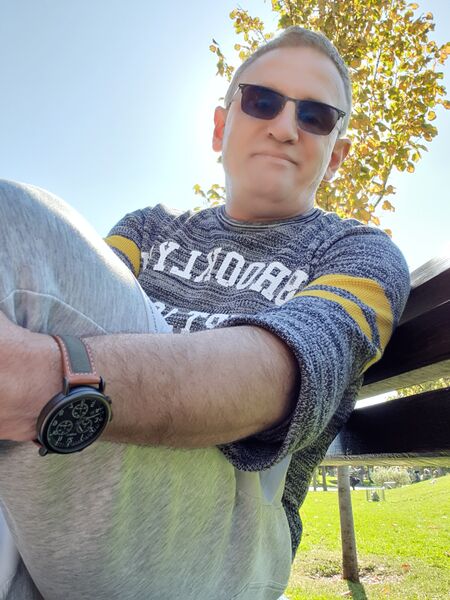 Caut o relatie cu doamna serioasa,